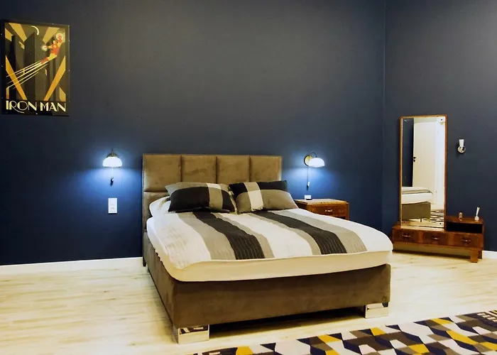 Art Deco/vintage Wroclaw